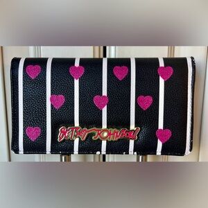 Betsy Johnson long wallet black/white stripes pink hearts and gold interior